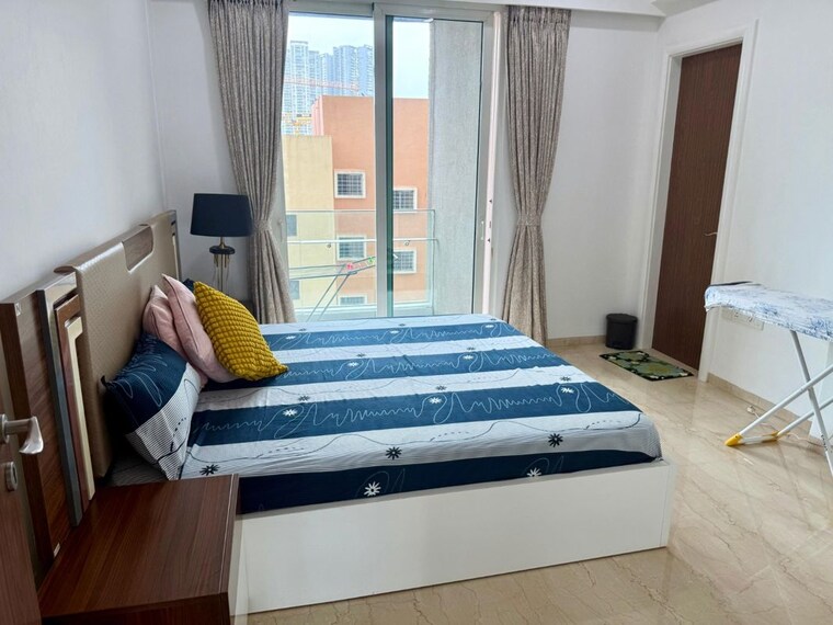 Bedroom, windsor-grande-residences 4 Bedroom 3050 Sq.Ft. Apartment In Andheri West Mumbai 10684836