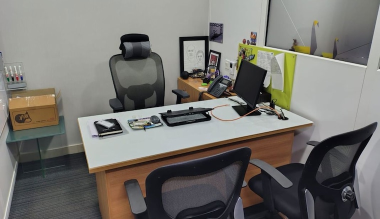 Resale Commercial Office Space 1870 Sq.Ft. in Nariman Point Mumbai ...