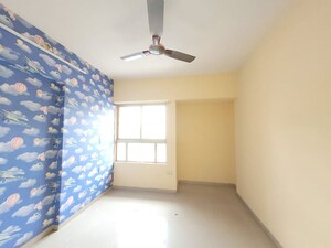 Room in 3 BHK Apartment at Godrej Emerald, Ghodbunder Road – for Rent