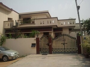 3 BHK Independent House – Exterior View View at Sector 14 - for Rent