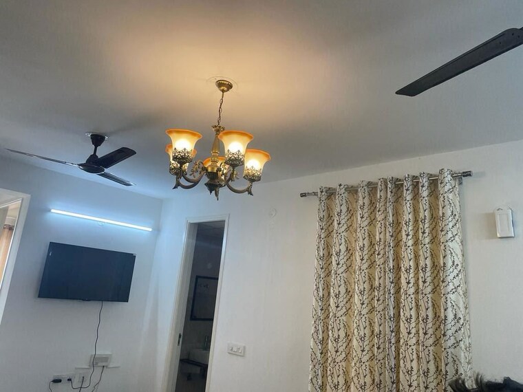 undefined, vip road 3 Bedroom 1550 Sq.Ft. Apartment In Vip Road Zirakpur 10684925