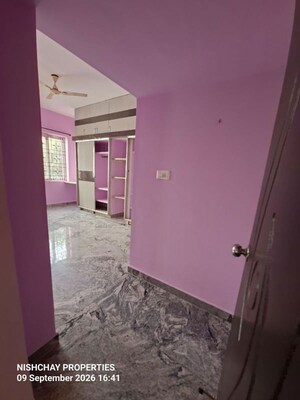 Room in 3 BHK Independent House at Hbr Layout – for Rent