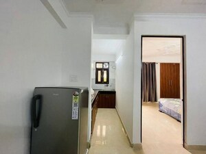 Furnished Amenities in 1 BHK Builder Floor at Saket – for Rent