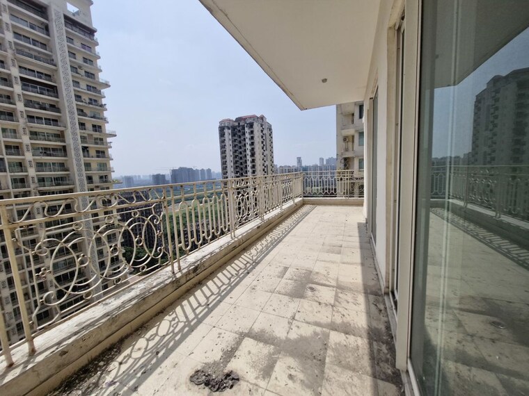 Balcony, mahagun-mirabella 3 Bedroom 1880 Sq.Ft. Apartment In Sector 79 Noida 10684957