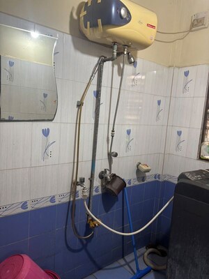 Team Area in 1 BHK Apartment at Ganga Puram CHS, Viman Nagar – for Rent