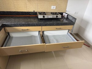 Furnished Amenities in 3 BHK Apartment at Lodha Splendora River View, Ghodbunder Road – for Rent