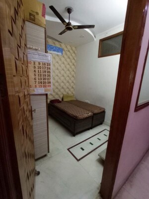 Team Area in 2 BHK Builder Floor at New Ashok Nagar – for Rent
