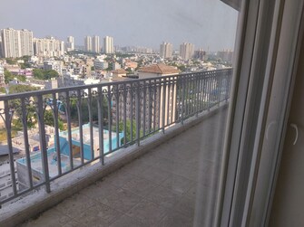 3 BHK 1931 Sq.Ft. Apartment in DLF The Skycourt