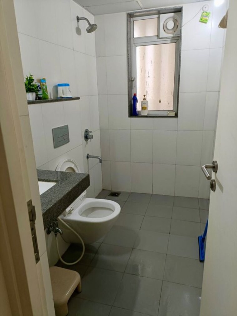 Bathroom, godrej-24 2 Bedroom 950 Sq.Ft. Apartment In Hinjewadi Pune 10684991