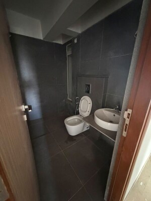 Bathroom in 3 BHK Apartment at Juhu – for Sale