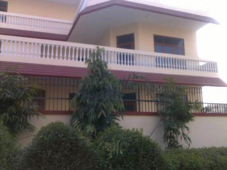 Exterior View, sector 14 3 Bedroom 1917 Sq.Ft. Independent House In Sector 14 Gurgaon 10685030