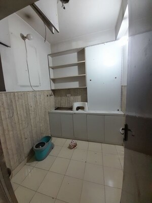 Bathroom in 3.5 BHK Apartment at BPTP Park Grandeura, Sector 82 – for Sale
