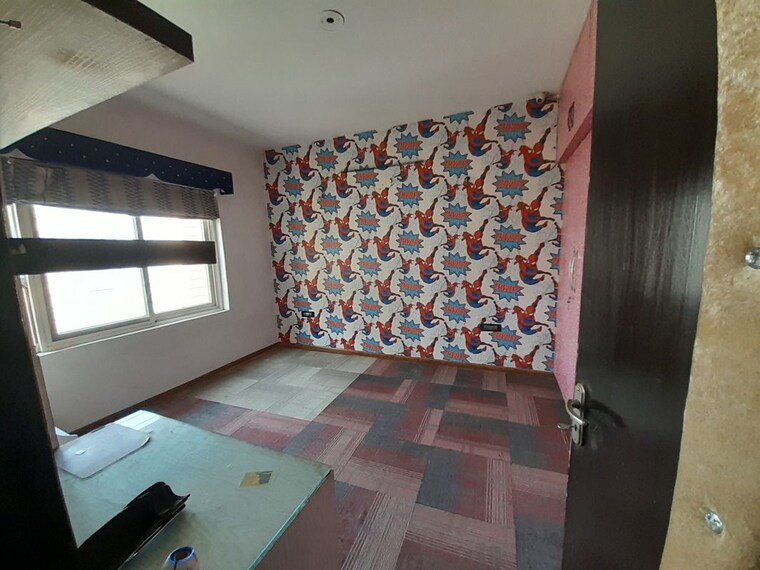 Bedroom, bptp-park-grandeura 3.5 Bedroom 2260 Sq.Ft. Apartment In Sector 82 Faridabad 10685046