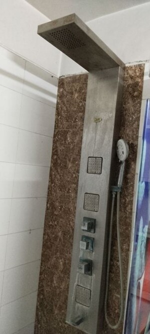 Bathroom in 3.5 BHK Apartment at BPTP Park Grandeura, Sector 82 – for Sale