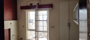 Room in 3.5 BHK Apartment at BPTP Park Grandeura, Sector 82 – for Sale