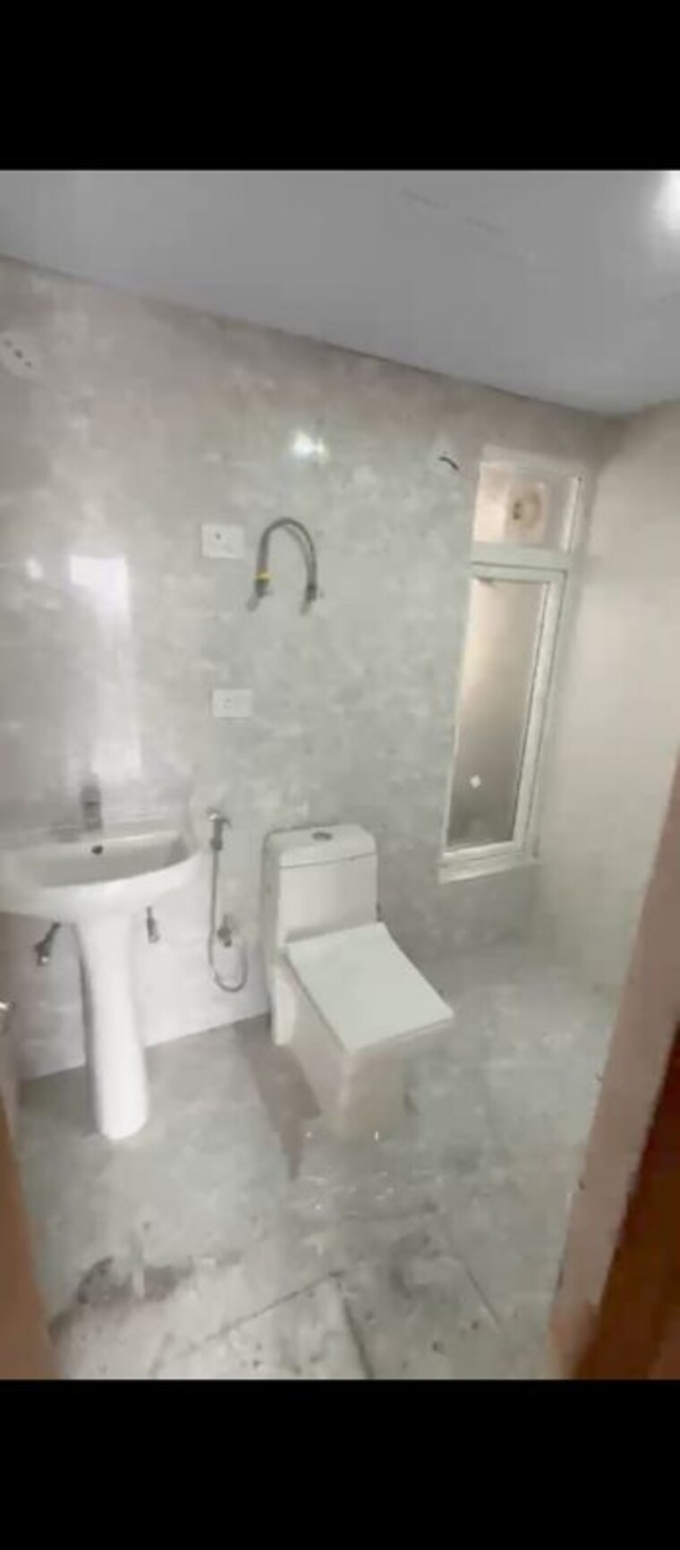 Bathroom, nilgiri-apartments 3 Bedroom 1400 Sq.Ft. Apartment In Sector 34 Noida 10610031
