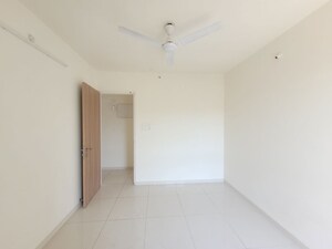 Room in 3 BHK Apartment at Godrej Emerald, Ghodbunder Road – for Rent
