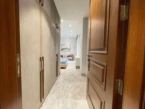 Furnished Amenities in 4 BHK Apartment at Vasant Vihar – for Rent