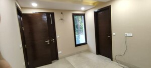 Room in 3 BHK Builder Floor at Tagore Garden – for Rent