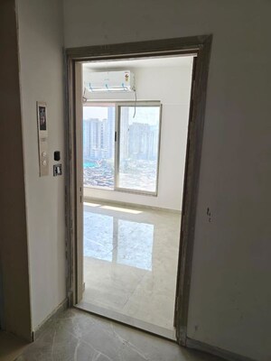 1 BHK Apartment For Rent in Enso Sanza, Kandivali East