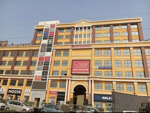  Showroom For Sale in Spectrum Metro, Sector 75