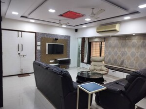 3 BHK Apartment For Rent in Kingston Heights, Malad West