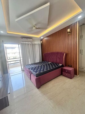 Bedroom in 2 BHK Apartment at Ireo Victory Valley, Sector 67 – for Rent