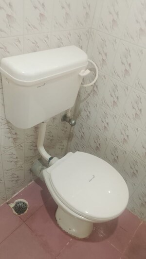 Bathroom in 2 BHK Independent House at Ejipura – for Rent