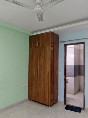 Room in 1 RK Independent House at Sector 14 – for Rent
