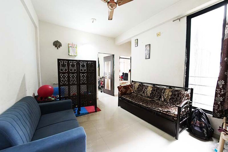 Living Room, chandlodia 2 Bedroom 110 Sq.Yd. Apartment In Chandlodia Ahmedabad 10685186