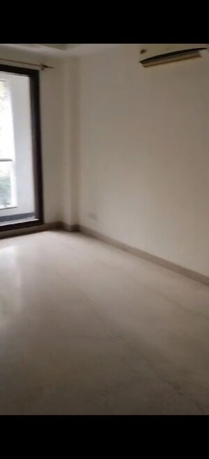 3 BHK Builder Floor For Rent in Lajpat Nagar 4