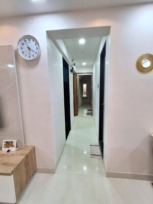 Furnished Amenities in 2 BHK Apartment at Shiv Shakti Tower 28, Malad East – for Rent