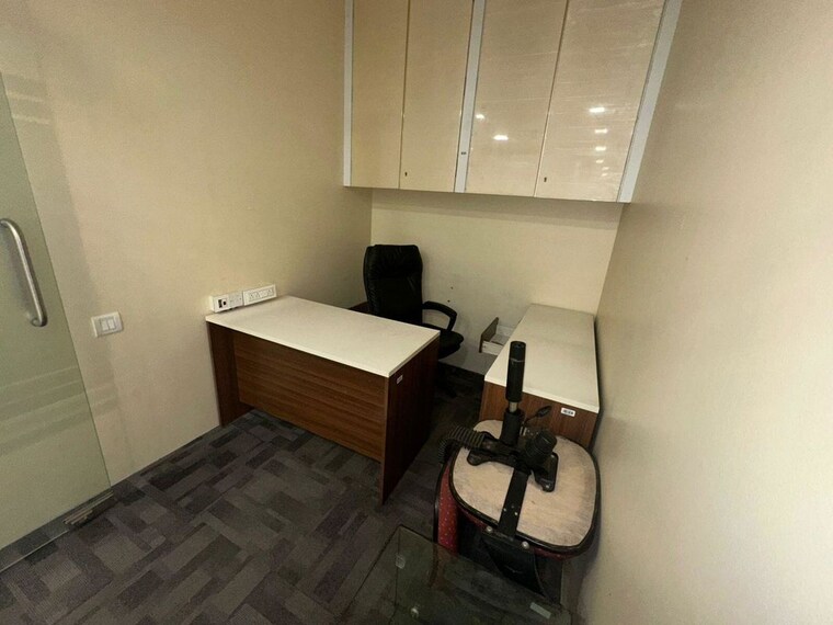 Team Area, a-to-z-industrial-estate Commercial Office Space 1830 Sq.Ft. In Lower Parel Mumbai 10685201