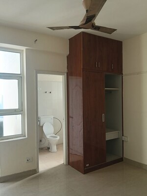 Room in 2 BHK Apartment at Shree Vardhman Mantra, Sector 67 – for Rent