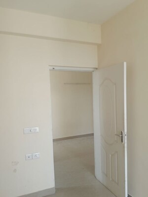 2 BHK Apartment For Rent in Shree Vardhman Mantra, Sector 67