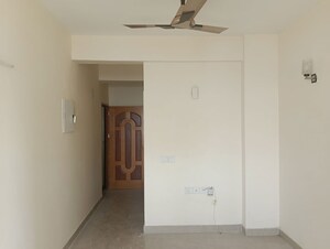 Room in 2 BHK Apartment at Shree Vardhman Mantra, Sector 67 – for Rent