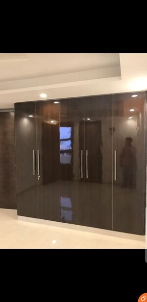 Building Lobby in 3 BHK Builder Floor at Amolik Aster Woods, Sector 98 – for Sale