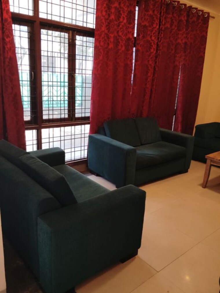 Living Room, sector 14 1 RK 236 Sq.Ft. Independent House In Sector 14 Gurgaon 10685226
