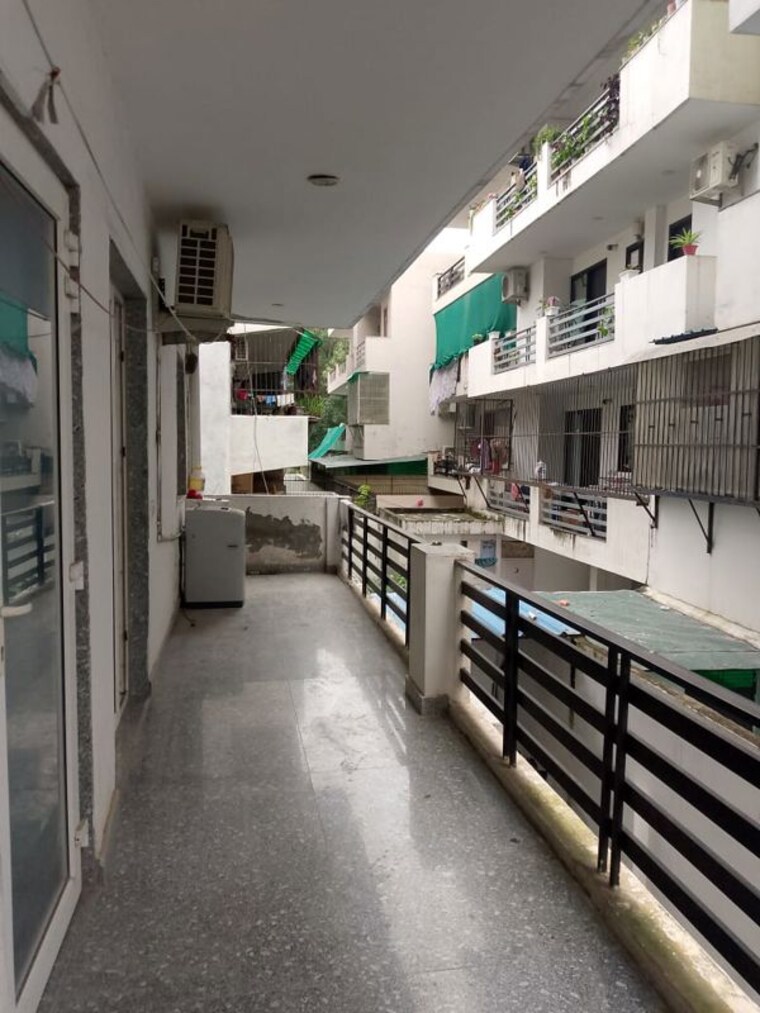 Balcony, sector 14 1 RK 236 Sq.Ft. Independent House In Sector 14 Gurgaon 10685226