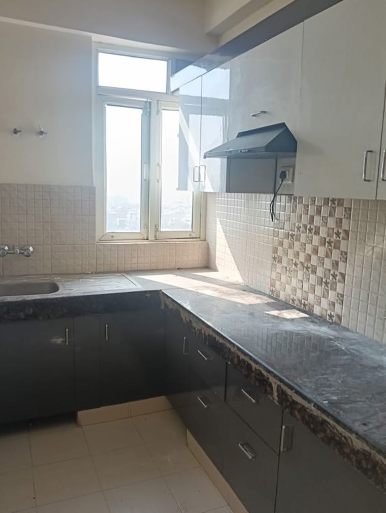Kitchen, shree-vardhman-mantra 2 Bedroom 800 Sq.Ft. Apartment In Sector 67 Gurgaon 10685232