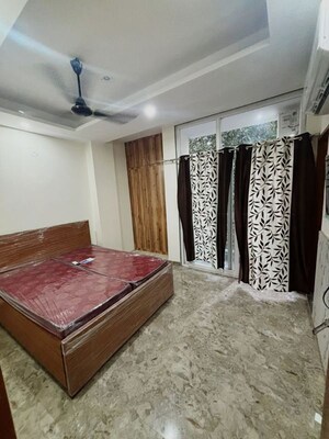 1 RK Independent House For Rent in Sector 14
