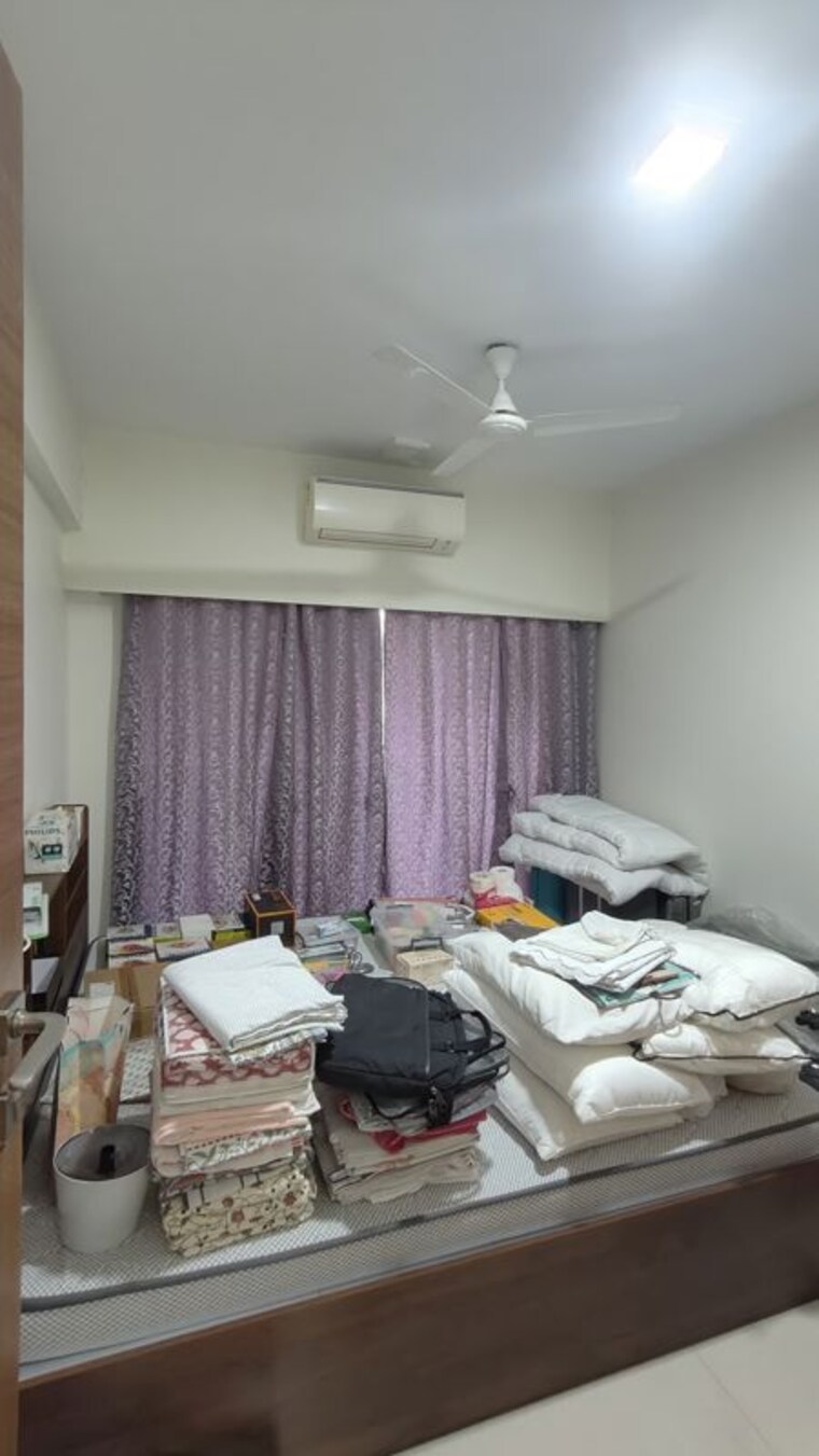 Master Bedroom, kabra-centroid 3 Bedroom 1031 Sq.Ft. Apartment In Santacruz East Mumbai 10685251