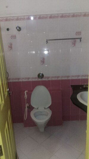 Bathroom in 3 BHK Builder Floor at Ejipura – for Rent