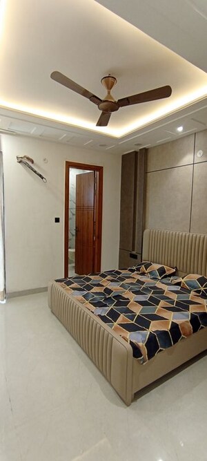 Staircase in 3 BHK Builder Floor at BPTP District 3, Sector 85 – for Sale