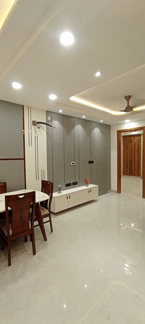 Staircase in 3 BHK Builder Floor at BPTP District 3, Sector 85 – for Sale