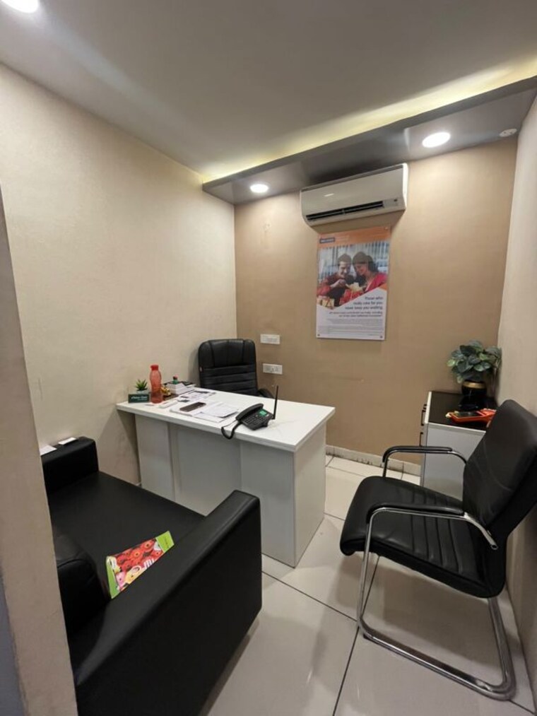Team Area, motia-citi-royal-business-park Commercial Office Space 680 Sq.Ft. In Ambala Highway Zirakpur 10685341
