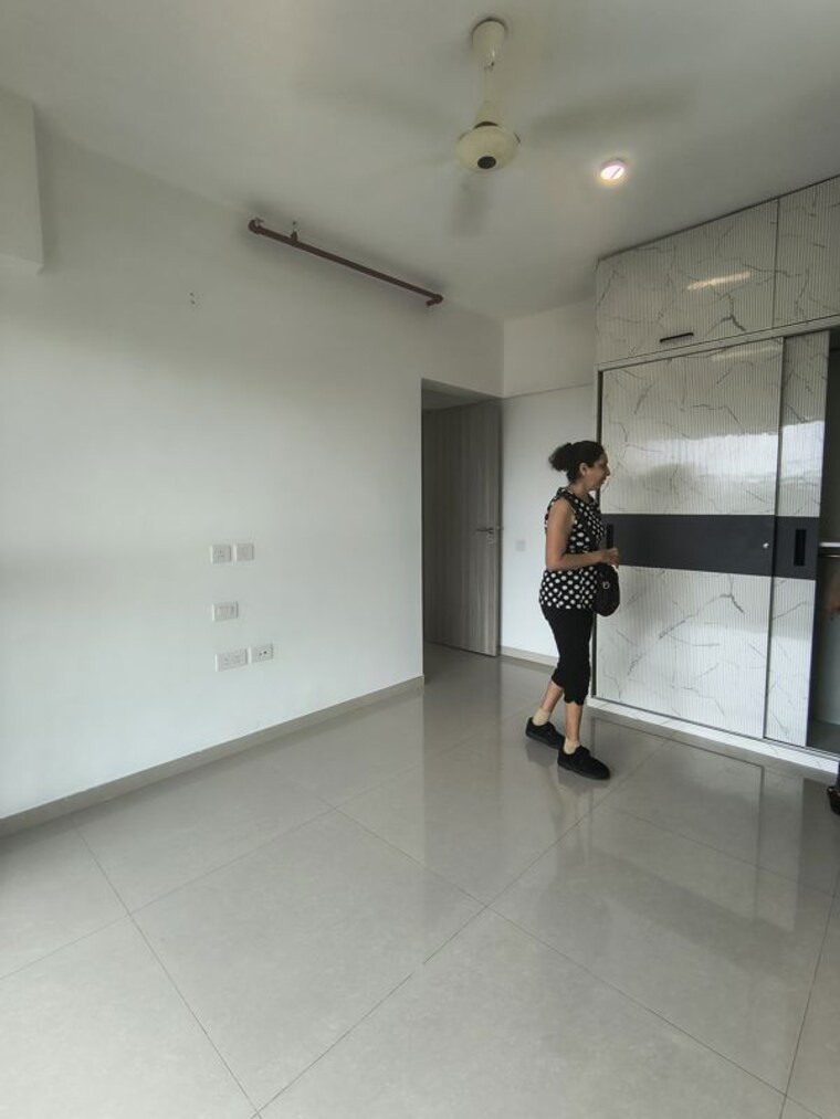 Room, rustomjee-erika 2 Bedroom 650 Sq.Ft. Apartment In Bandra East Mumbai 10685283