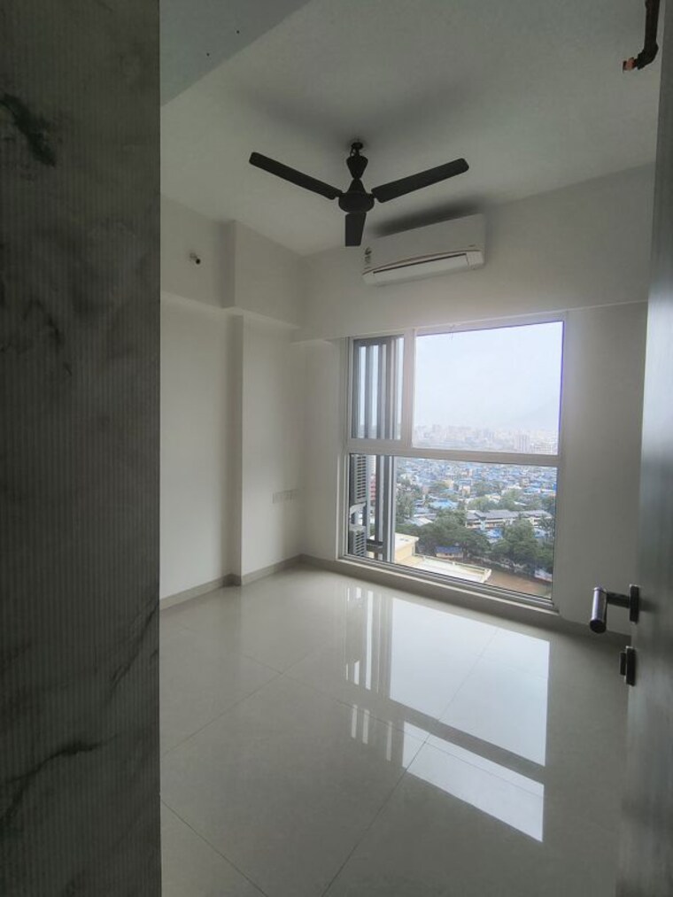 Room, rustomjee-erika 2 Bedroom 650 Sq.Ft. Apartment In Bandra East Mumbai 10685283