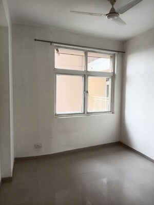 Room in 3 BHK Apartment at Assotech The Nest, Sain Vihar – for Sale