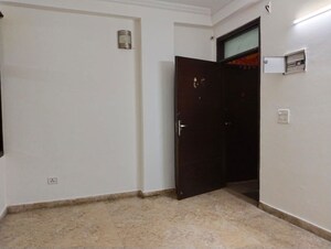 Room in 1 BHK Apartment at Saket – for Rent